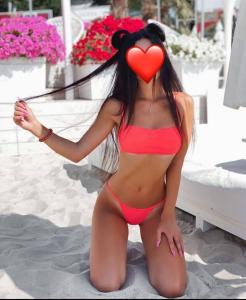 663146137: Chica busca chico en Málaga