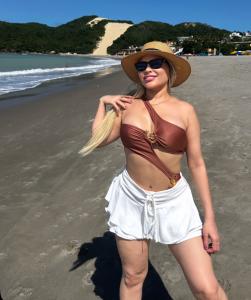 653913486: Chica busca chico en Málaga