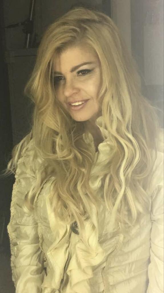 Chica busca chico en Granada: 