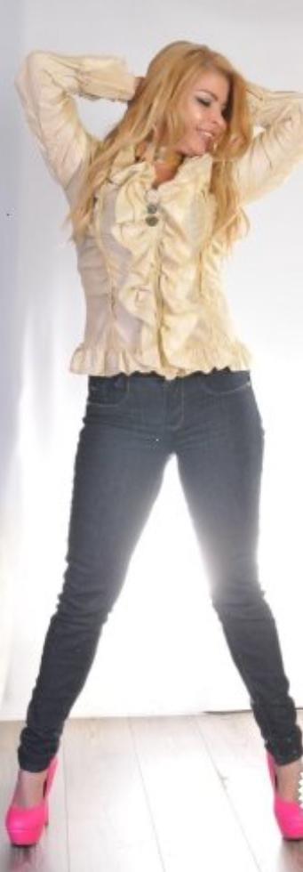 632049805: Chica busca chico en Granada