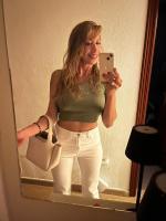 685247342: Chica busca chico en Madrid