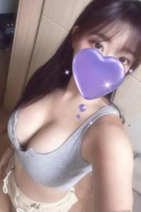 643112363: Chica busca chico en Madrid