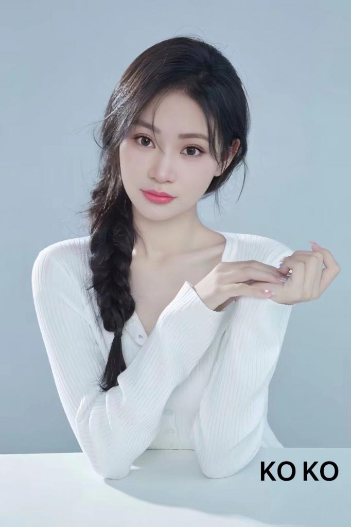 Chica busca chico en Ibiza: 