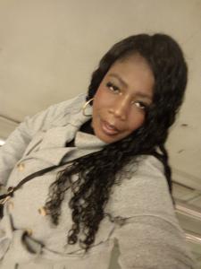 634046103: Chica busca chico en Huesca