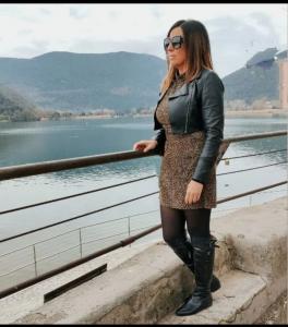 613882978: Chica busca chico en Pontevedra