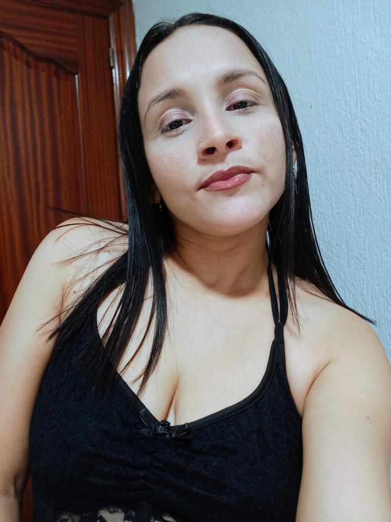 Chica busca chico en Huelva: 