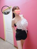 697964418: Chica busca chico en Madrid