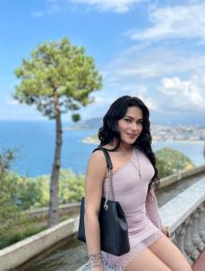 643556105: Transexual en Barcelona