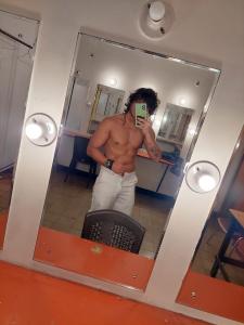 611239456: Chico busca chica en Valladolid