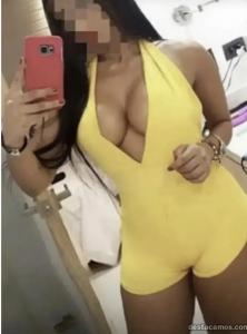 614077693: Chica busca chico en Sevilla