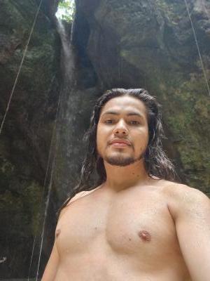 Chico busca chica en Granada: 