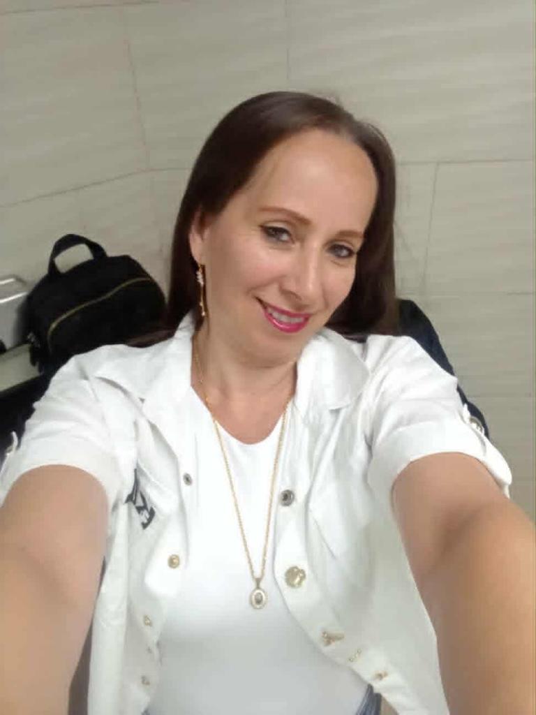 Chica busca chico en Asturias: 