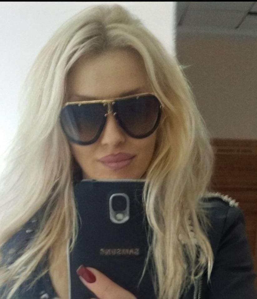 Chica busca chico en Alicante: 