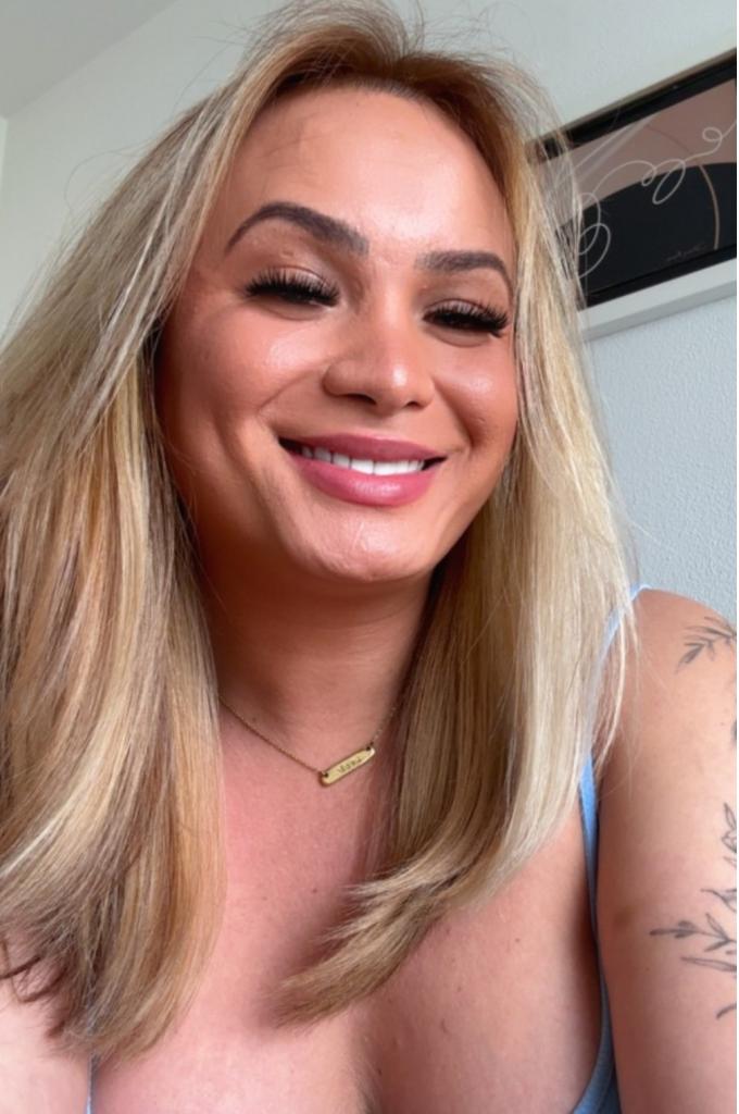 631132554: Travesti en Orense