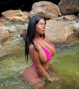 641526513: Chica busca chico en Pontevedra