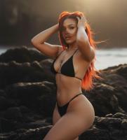 647721233: Chica busca chico en Murcia