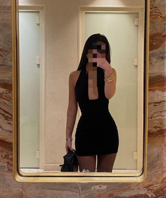 604227019: Chica busca chico en Barcelona