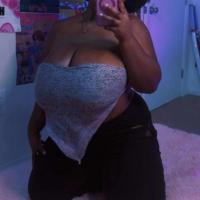 643936769: Chica busca chico en Madrid