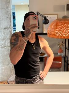 614772935: Chico busca chica en Málaga