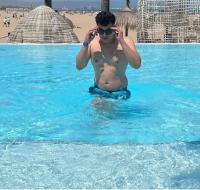 692187833: Chico busca chica en Alicante