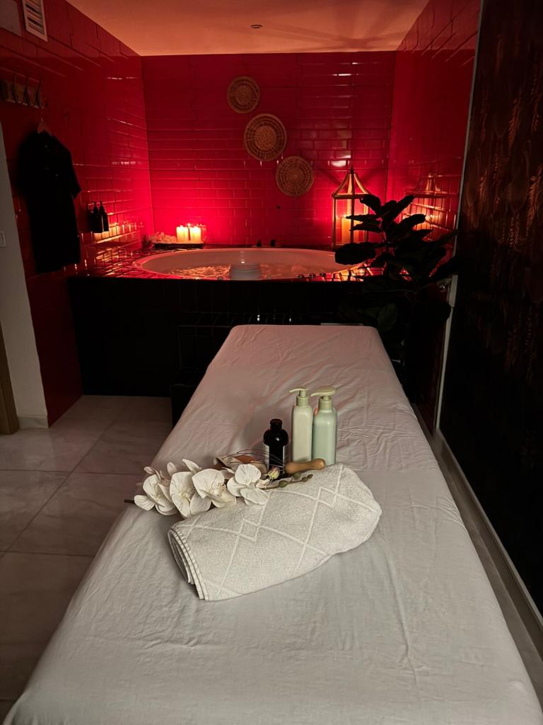 Chica busca chico en Valencia: Chica busca chico