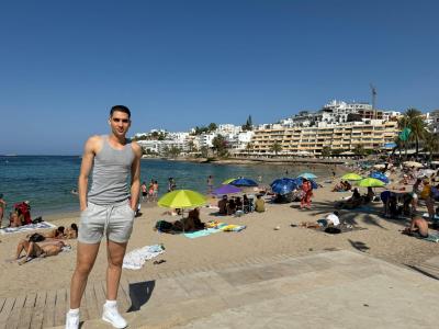 607589451: Chico busca chica en Guipúzcoa