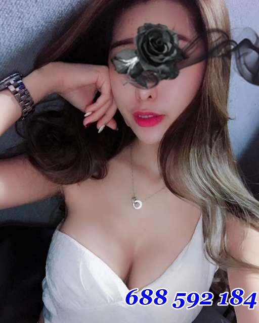 Chica busca chico en Cádiz: 