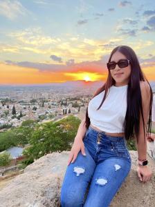 607797689: Transexual en Granada