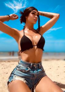 647053809: Travesti en Barcelona