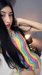 613737544: Chica busca chico en Barcelona