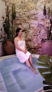 688181420: Chica busca chico en Barcelona