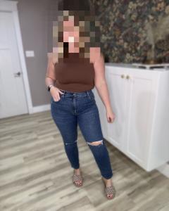 617289216: Chica busca chico en Málaga