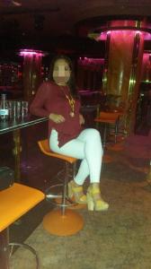 692422590: Chica busca chico en Madrid