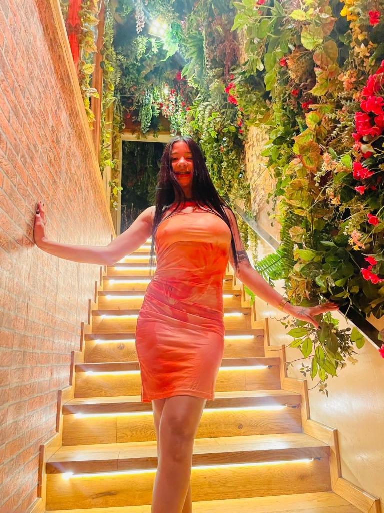 Chica busca chico en Barcelona: 