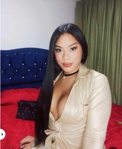 667309367: Transexual en Granada