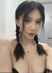 603429778: Chica busca chico en Barcelona