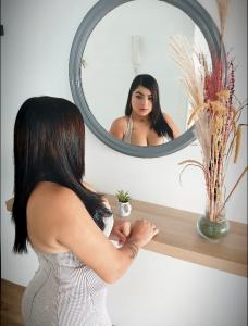 643547825: Chica busca chico en Murcia