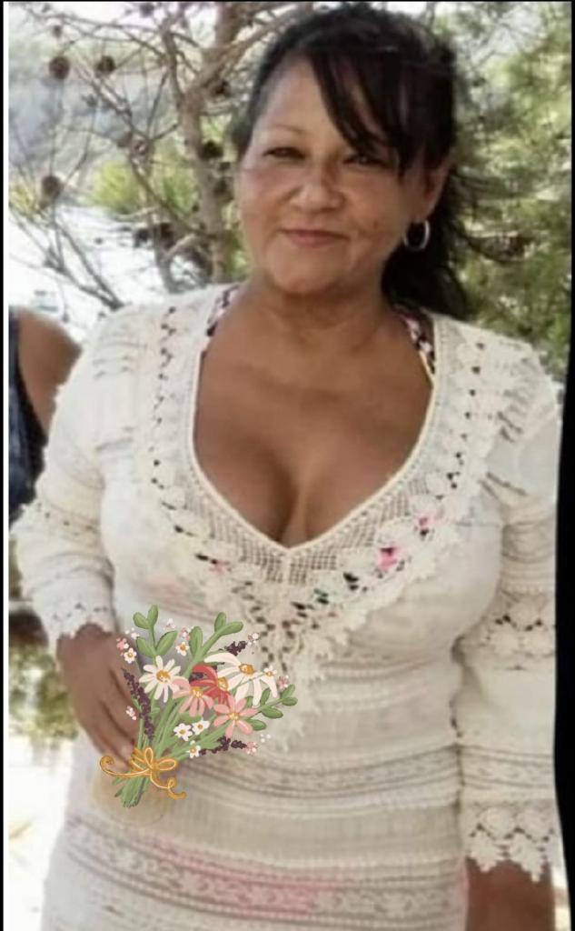 664371235: Chica busca chico en Valencia