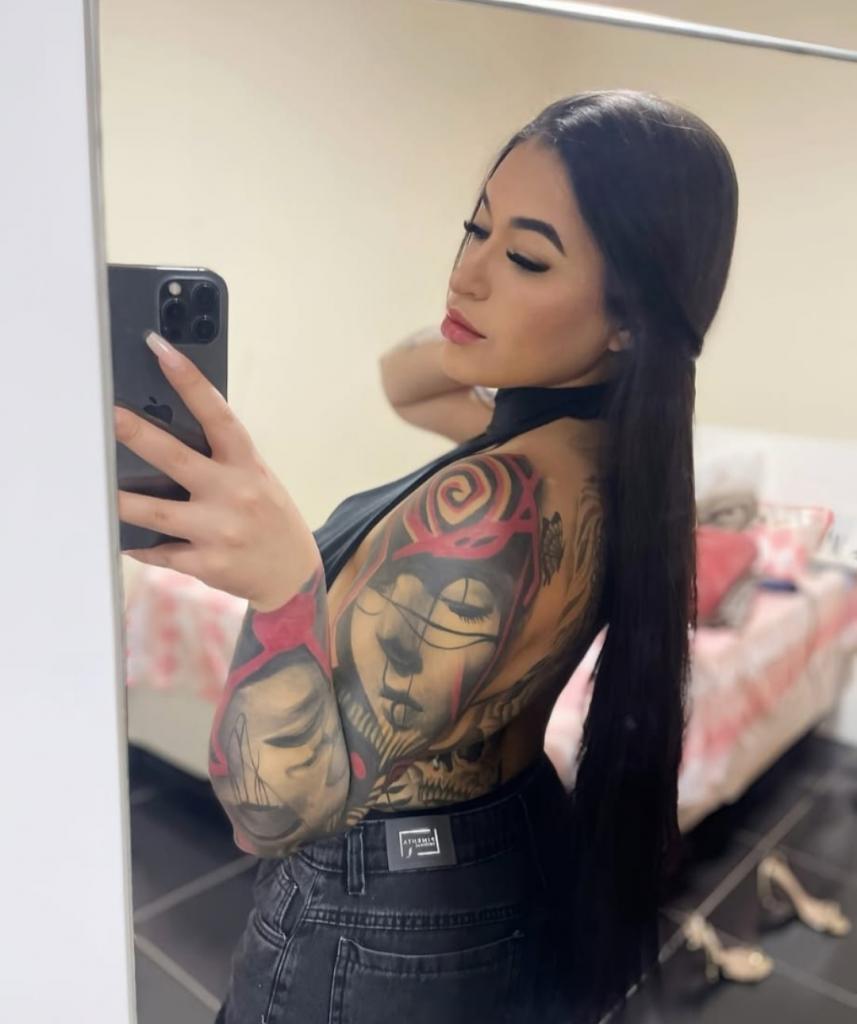 Chica busca chico en Sevilla: 