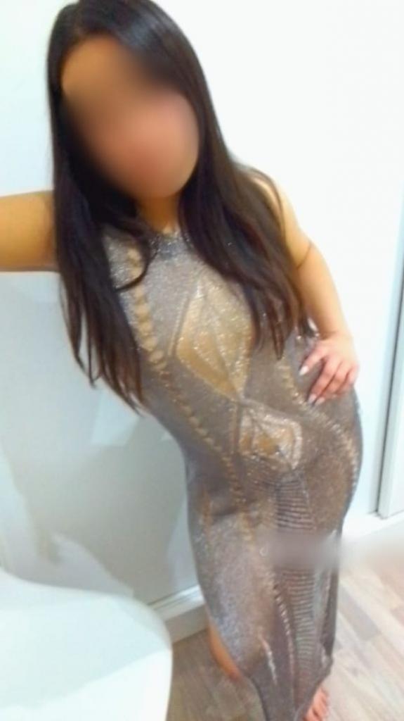 Chica busca chico en Granada: 