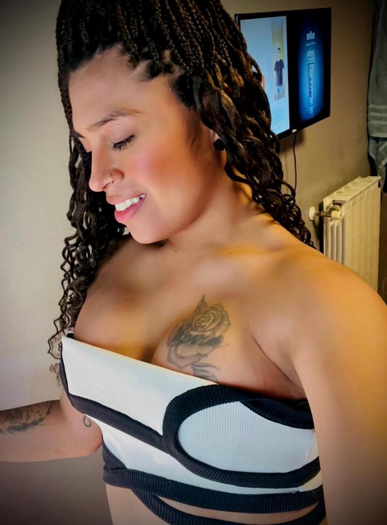 614795946: Transexual en Zaragoza