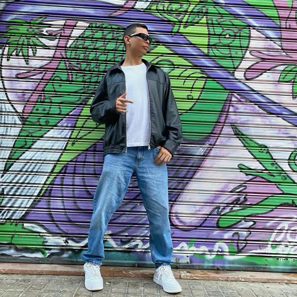 603479799: Chico busca chica en Valencia