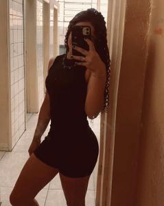 656331807: Chica busca chico en Madrid