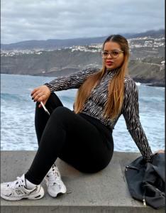 602406771: Chica busca chico en Tenerife