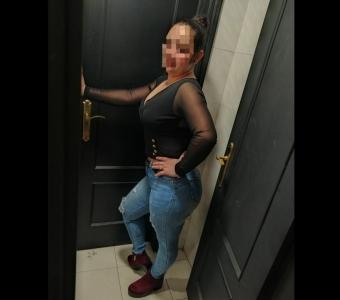 698617781: Chica busca chico en Madrid