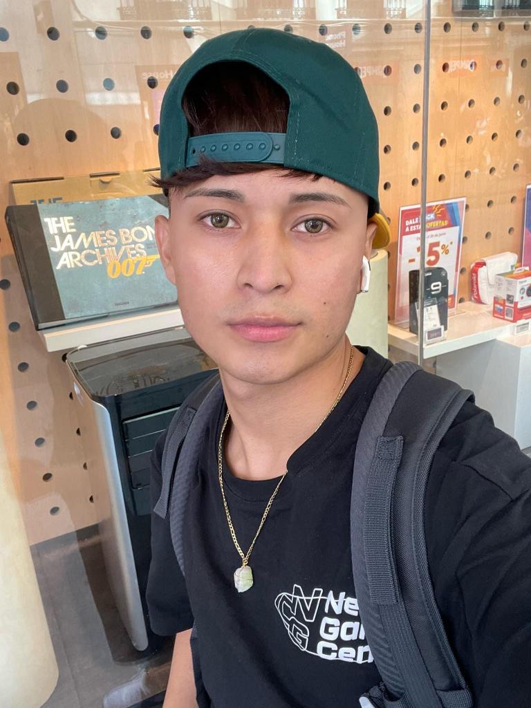 Chico busca chica en La Coruña: 