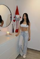 647189691: Chica busca chico en Málaga