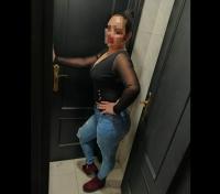 698617781: Chica busca chico en Madrid