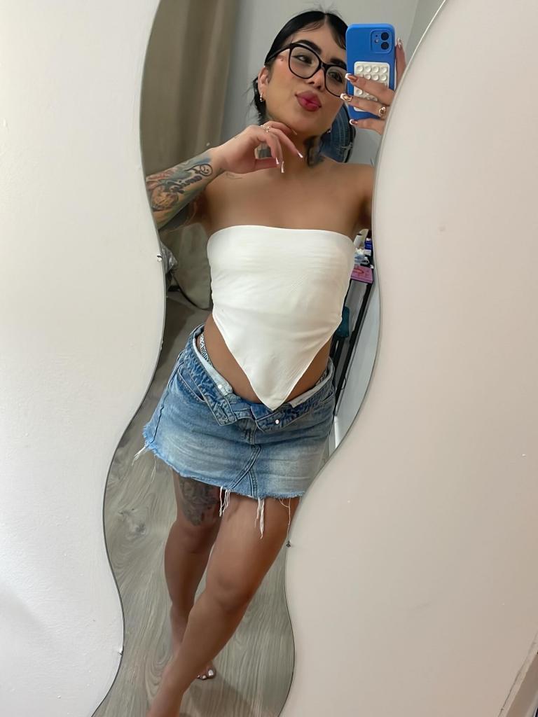 Chica busca chico en La Coruña: 