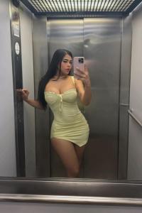 657339213: Chica busca chico en Ibiza